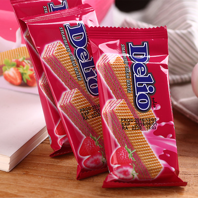 马来西亚进口德利奥delio巧克力奶油草莓威化饼干320g 休闲零食品