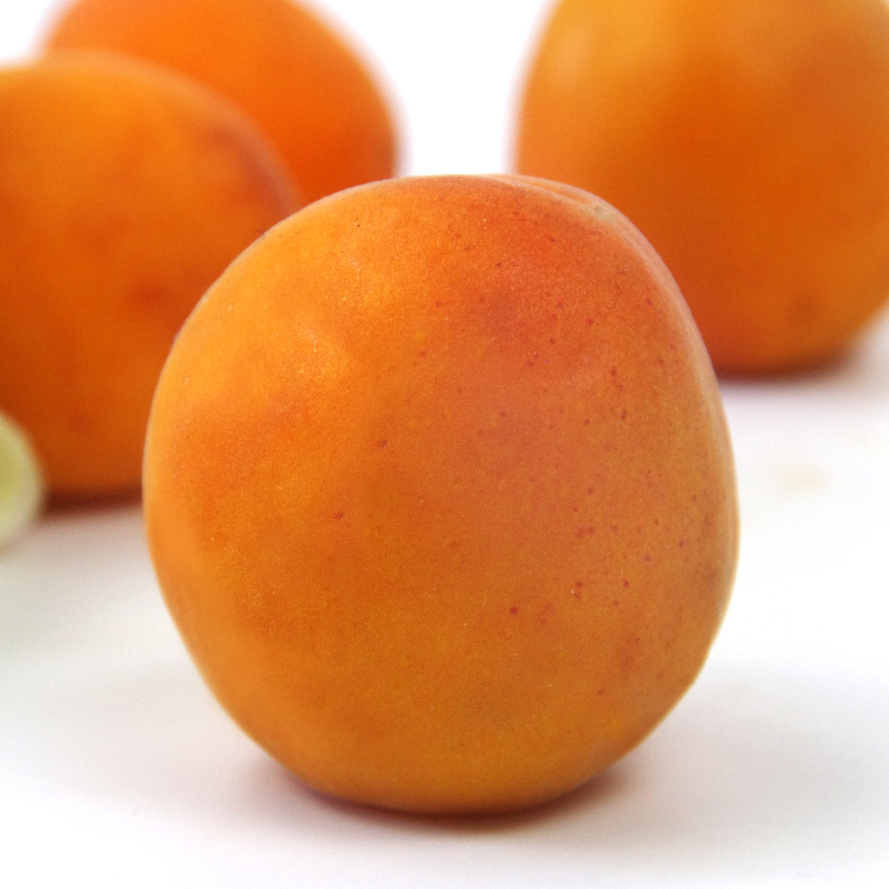 现货 第二件0元 现摘金太阳杏子新鲜水果现摘现发农家杏梅包邮