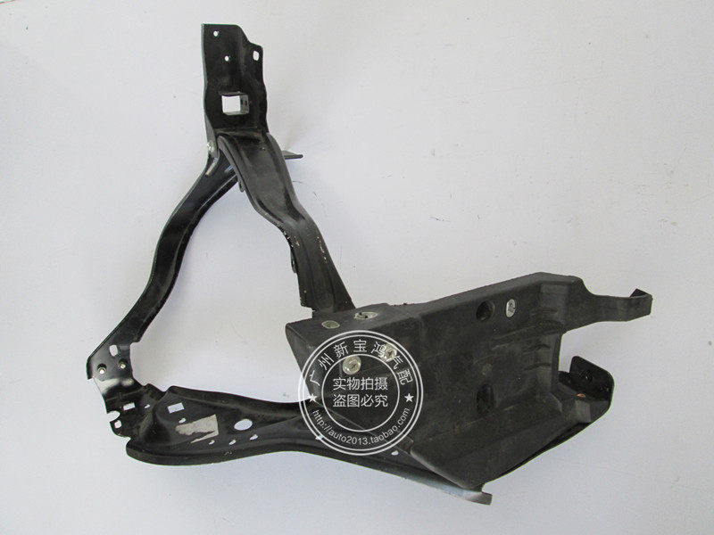 奔驰e级 w212 e200 e220 e260 e280 e300 大灯支架 固定框架