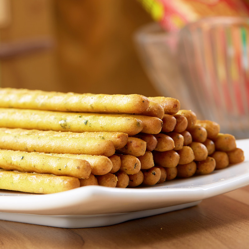 金富士饼干 脆美司蔬菜棒棒饼128g 8小包 清真食品 儿童零食