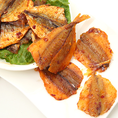 湘霸王湖南特产麻辣玫瑰鱼香辣鱼片休闲食品真空袋装咸味鱼仔55g