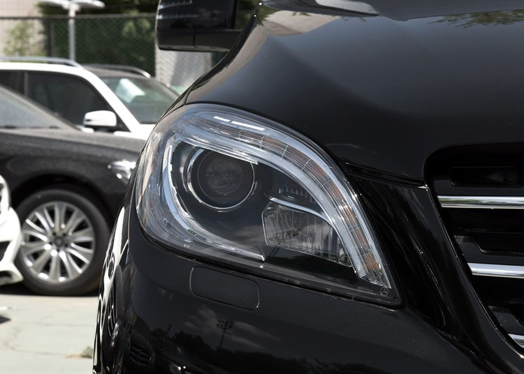 奔驰新款ml级 大灯 前大灯 前灯 ml320 ml350 ml400 ml 原装大灯