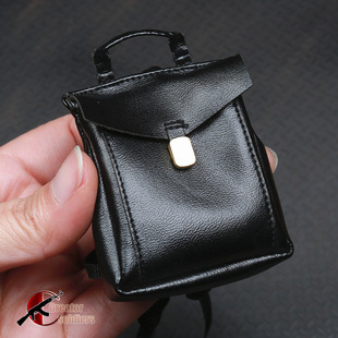 森哥1:6 tittoys 星星的你 教授 都敏俊 金秀贤 标准版 潮流背包