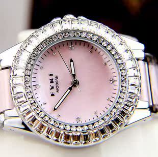 女表 时尚水钻表镶钻满钻大表盘女表陶瓷款时装表 艾奇quartz女士手表