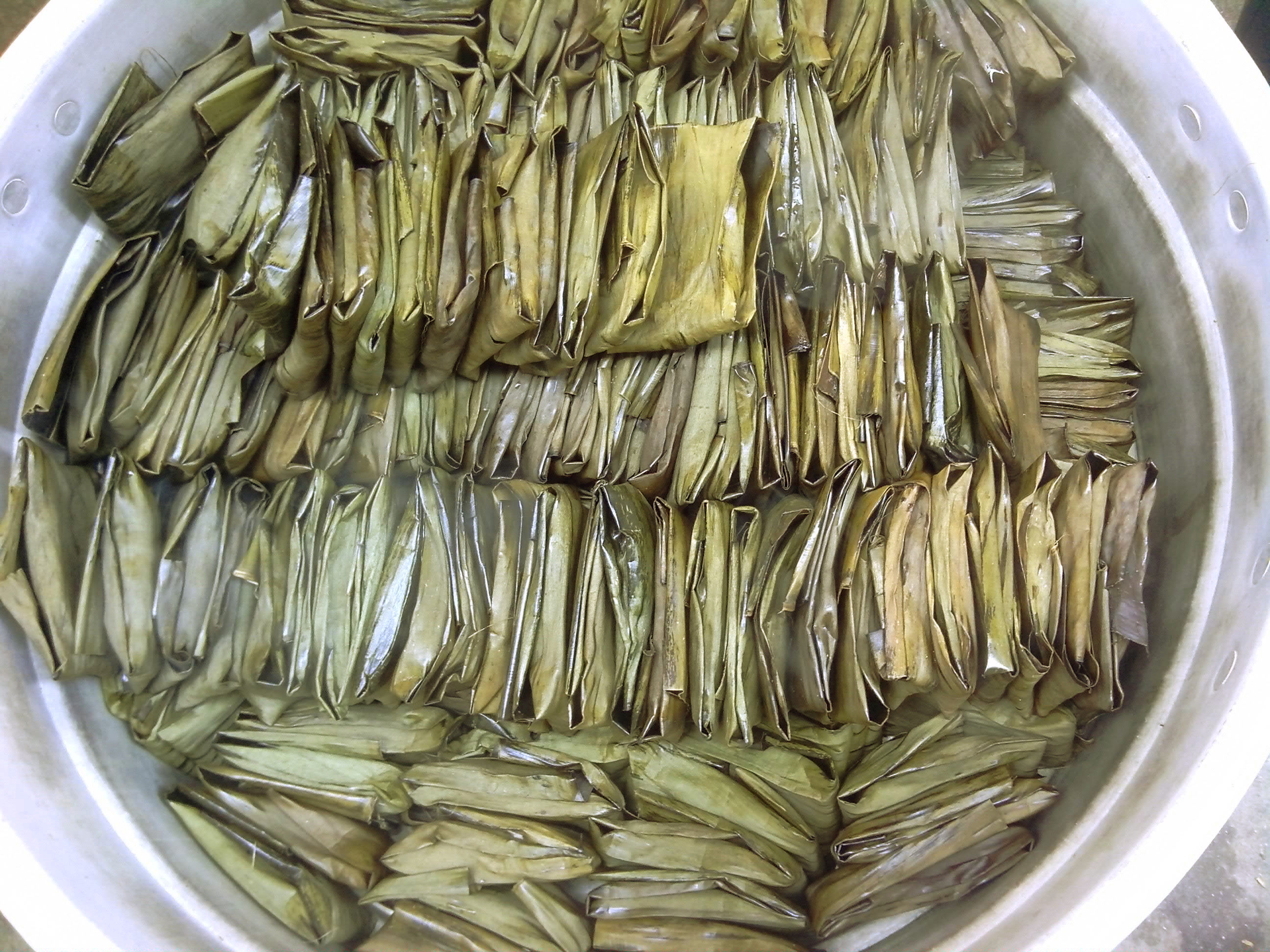 湖南汝城特产热水大禾米糍 客家糍粑 黄糍粑 黄元米果 畲族黄糍粑