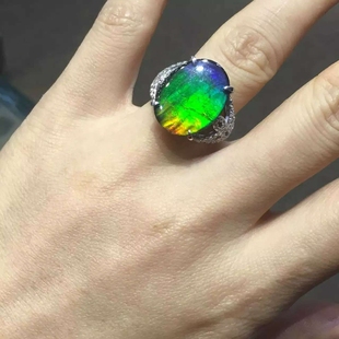 卡罗尔天然稀有宝石加拿大斑彩石925银包18k金戒指男款斑彩螺指环