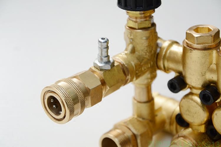 香港黑猫自吸式高压清洗机220v家用洗车机电动便携洗车器水枪水泵