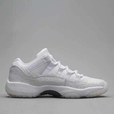 牛哄哄 air jordan 11 low gs aj11 纯白 低帮爆裂纹 897331-100